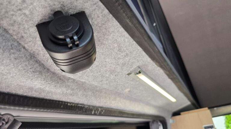 Jede Menge USB Steckdosen
