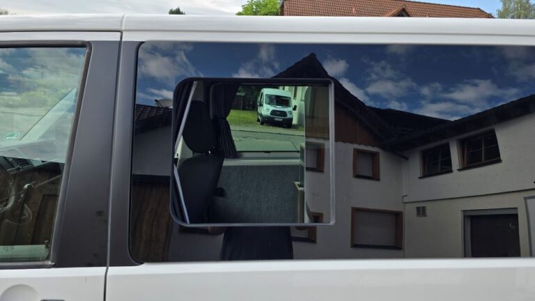 Schiebefenster links